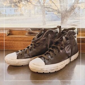 listing-status-banner